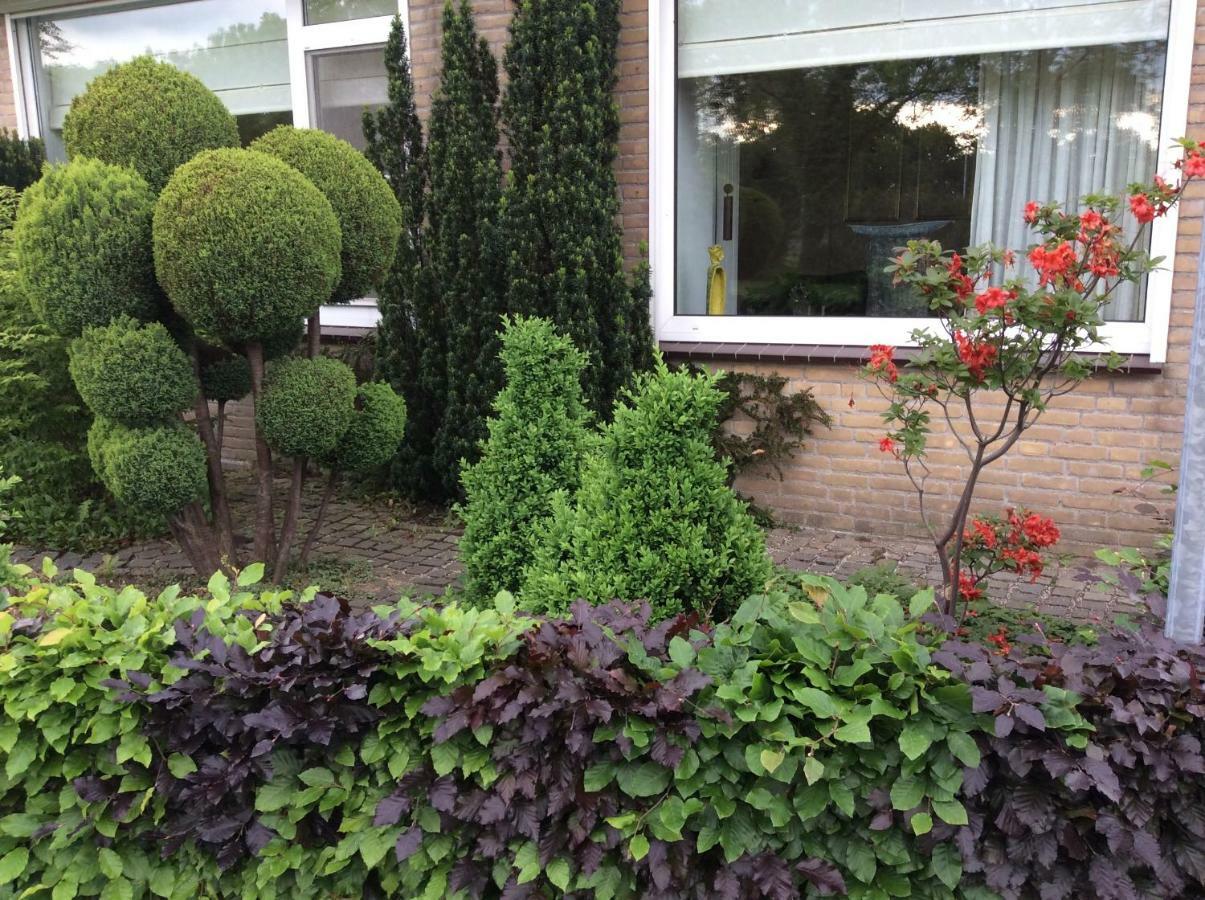 De Aremberg Bed & Breakfast Waalre Exterior photo